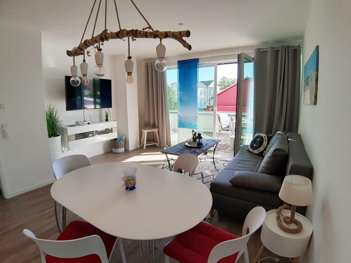 Ferienwohnung Strandraeuber Glowe Eksteriør bilde